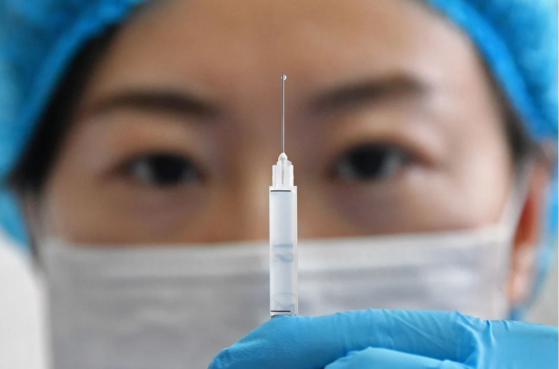واکسیناسیون رایگان کرونا چین